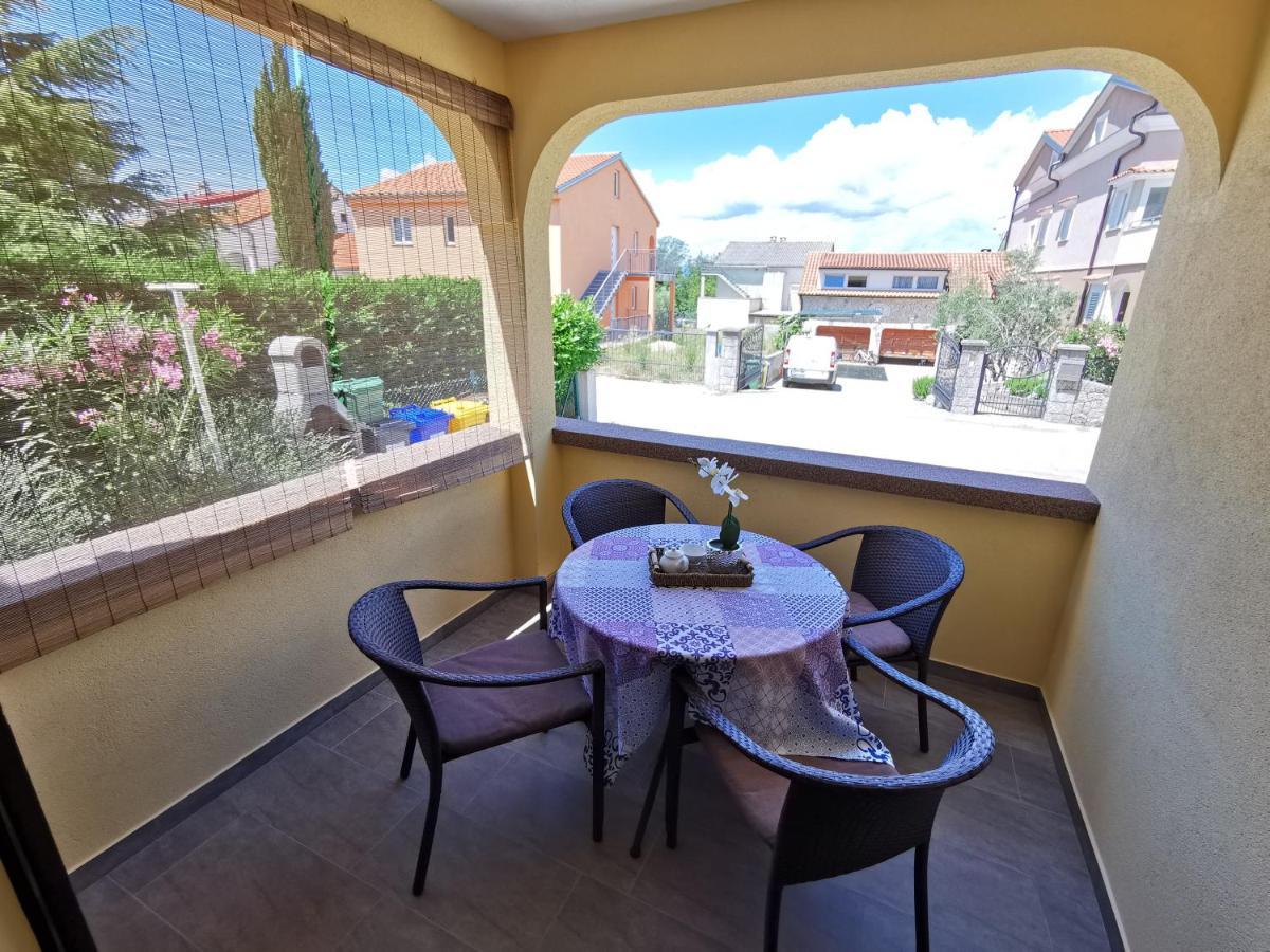 Apartments Lea 2 Малинска Экстерьер фото