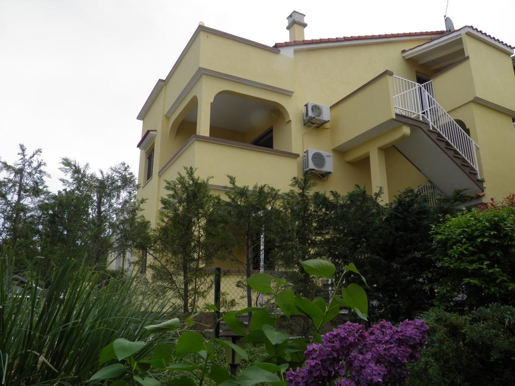 Apartments Lea 2 Малинска Экстерьер фото